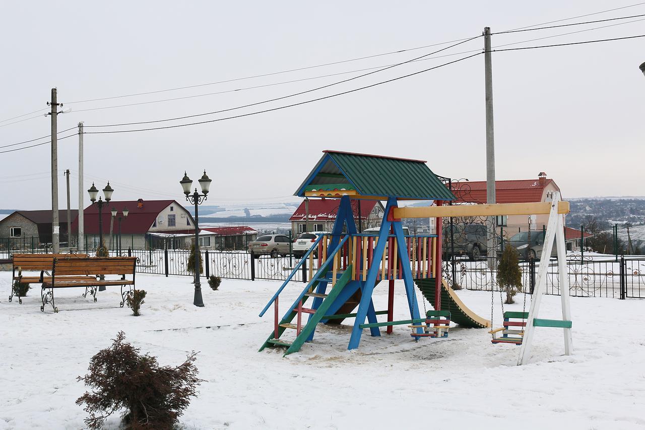 Vitapark Sonyachnyy Provans Satanov Exteriér fotografie